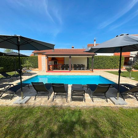 Villa Antonci-18, Pool, 3 Houses, Jacuzzi, Private Territory Antonci  Dış mekan fotoğraf