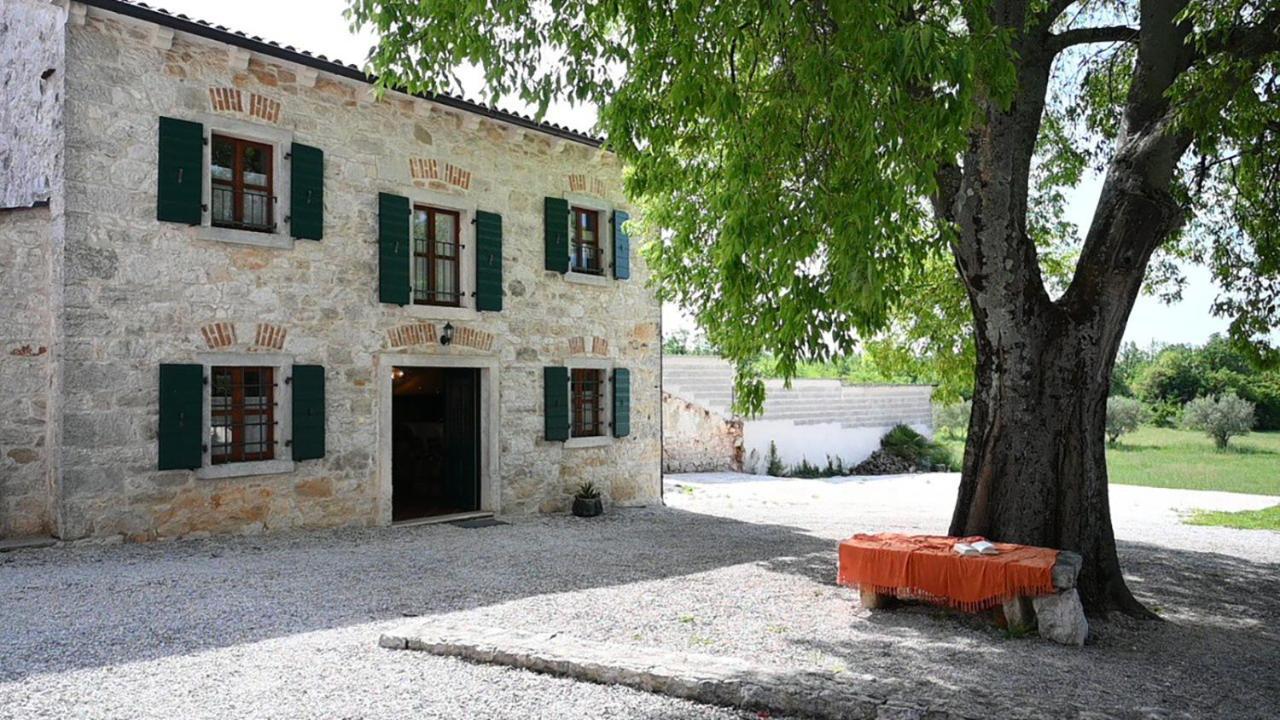 Villa Antonci-18, Pool, 3 Houses, Jacuzzi, Private Territory Antonci  Dış mekan fotoğraf